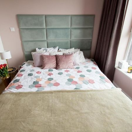 Nowy Apartment Przy Placu Szembeka Varsavia Esterno foto