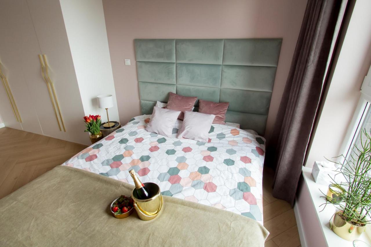 Nowy Apartment Przy Placu Szembeka Varsavia Esterno foto