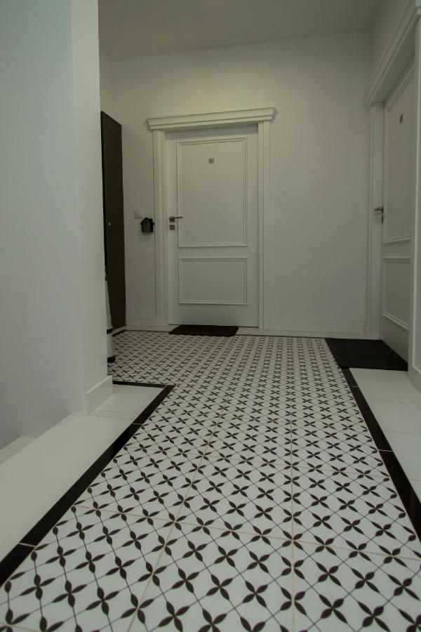 Nowy Apartment Przy Placu Szembeka Varsavia Esterno foto