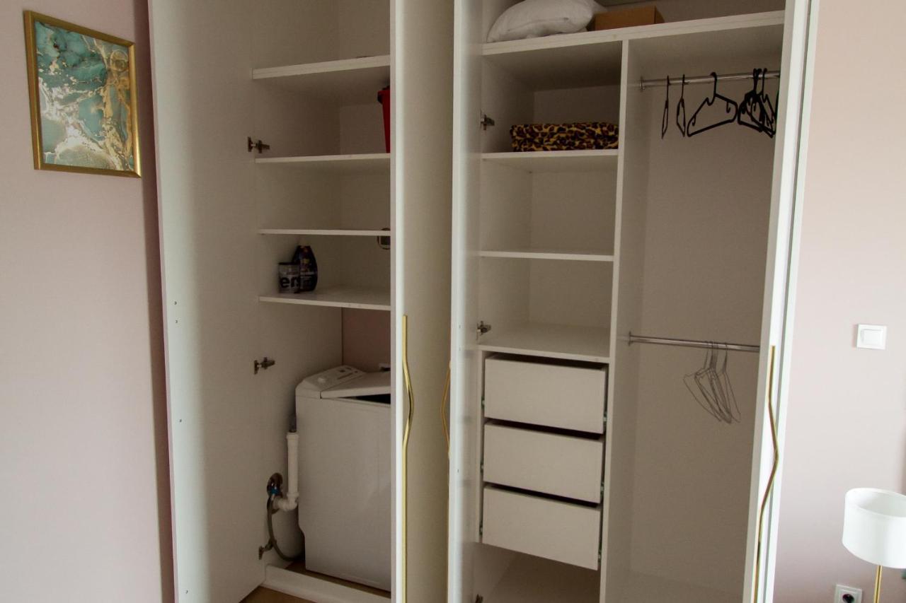 Nowy Apartment Przy Placu Szembeka Varsavia Esterno foto